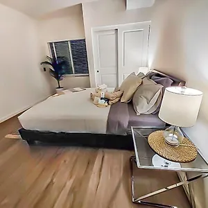 Apartment Two Bedroom At Universal, Los Angeles